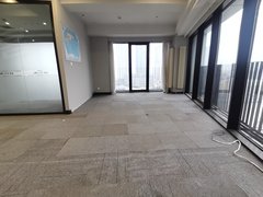 大连沙河口和平广场百年汇220平电梯口 南向办公室 多个房间  星海大观旺座出租房源真实图片
