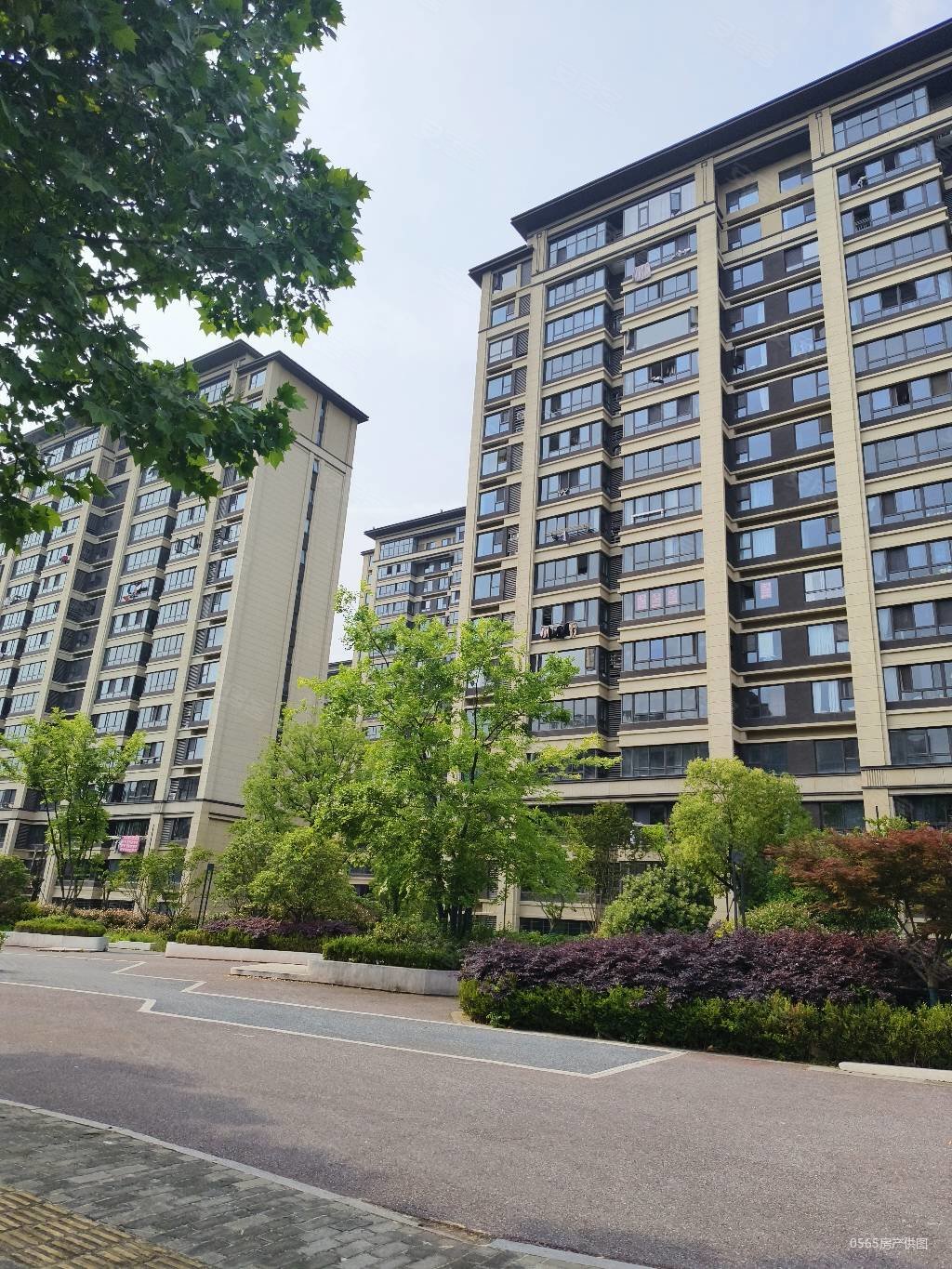 宋都如意长江3室2厅2卫112㎡南北108万