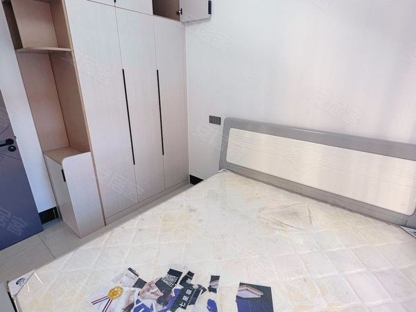 南宁西乡塘安吉盛唐御品二次出租 地铁口 双飘窗 交通便利 安吉万达商圈出租房源真实图片