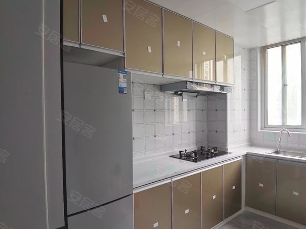 【多图】浦凌佳苑,外高桥租房,10号线双江路浦凌佳苑整租3室民用水电