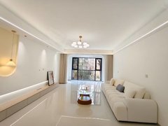 信阳浉河第一高级中学信阳市春华学校旁 2居室 房子温馨舒适 688 租它！出租房源真实图片