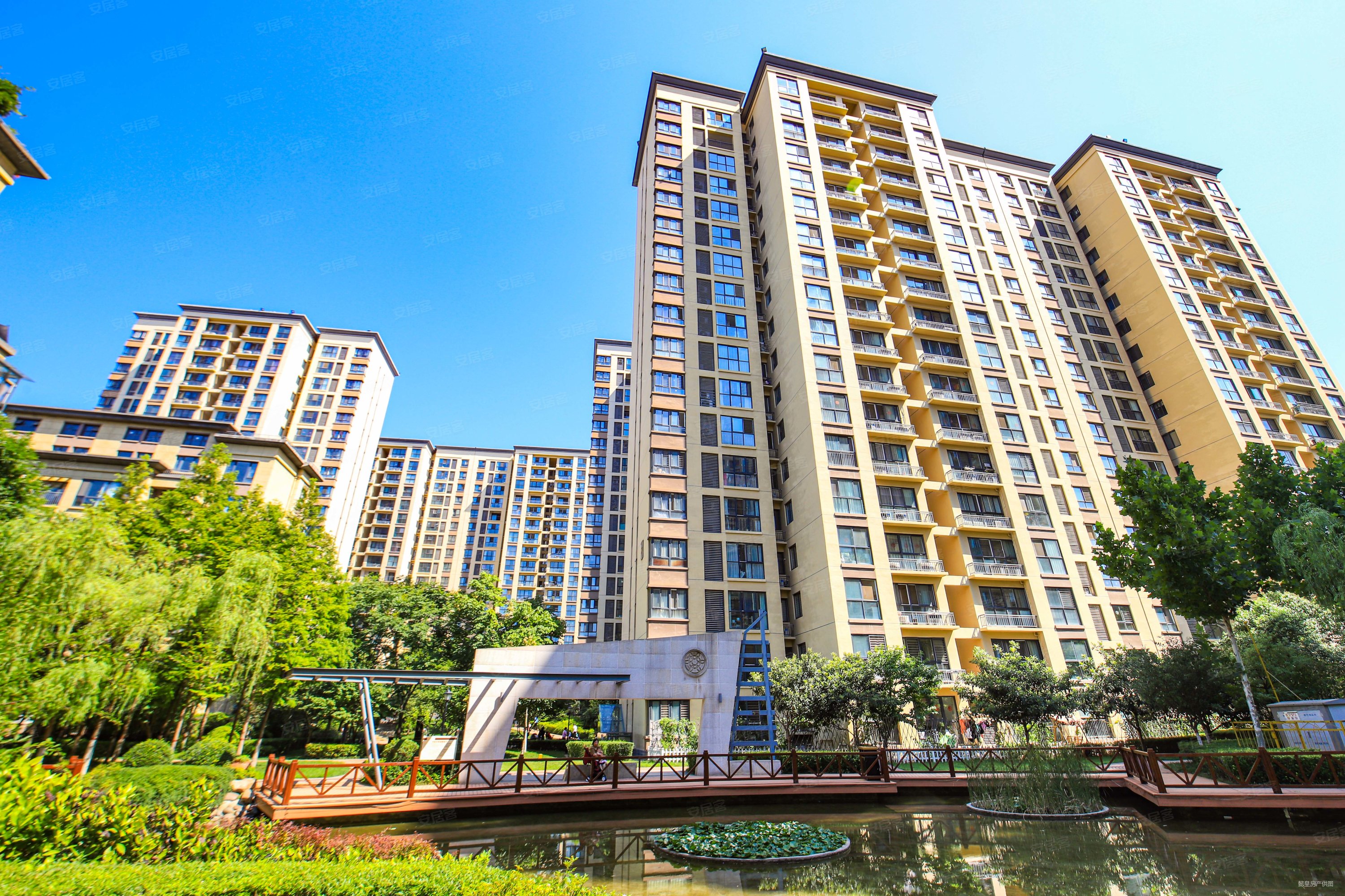 路劲御城(一期)2室2厅1卫86㎡南北74万