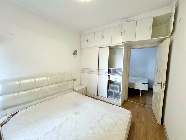 无中介费月付儿童医院亚心医院观澜高尔夫精装2房出租