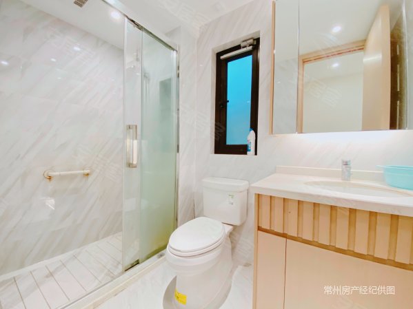 一一4万新城金樾采光没问题随时看房价格实惠刚需