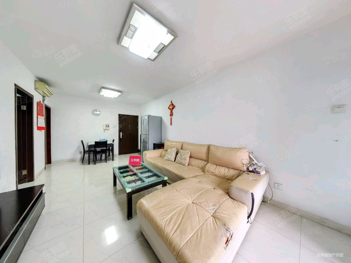 盛世鹏程花园3室2厅1卫77.35㎡东南484万