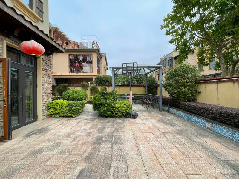 方直珑湖湾别墅豪华装修实用600多平位置安静