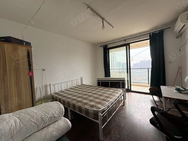 杭州上城九堡客运站汇隆风林公寓九堡。靠近客运中心地铁站随时看房,民用水电出租房源真实图片