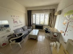 乌鲁木齐沙依巴克友好押一付一友好美美血站汇芳园QQ公寓1400双包阿勒泰路出租房源真实图片