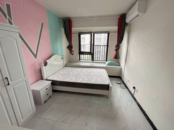 张家港 吴越府阅塘名邸单间合租押一付一拎包入住电梯房出租房源真实