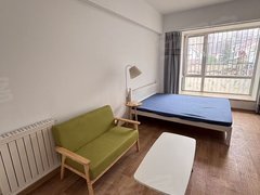青岛市北重庆南路海信缤纷都市 家电齐全 拎包入住 可养宠物出租房源真实图片