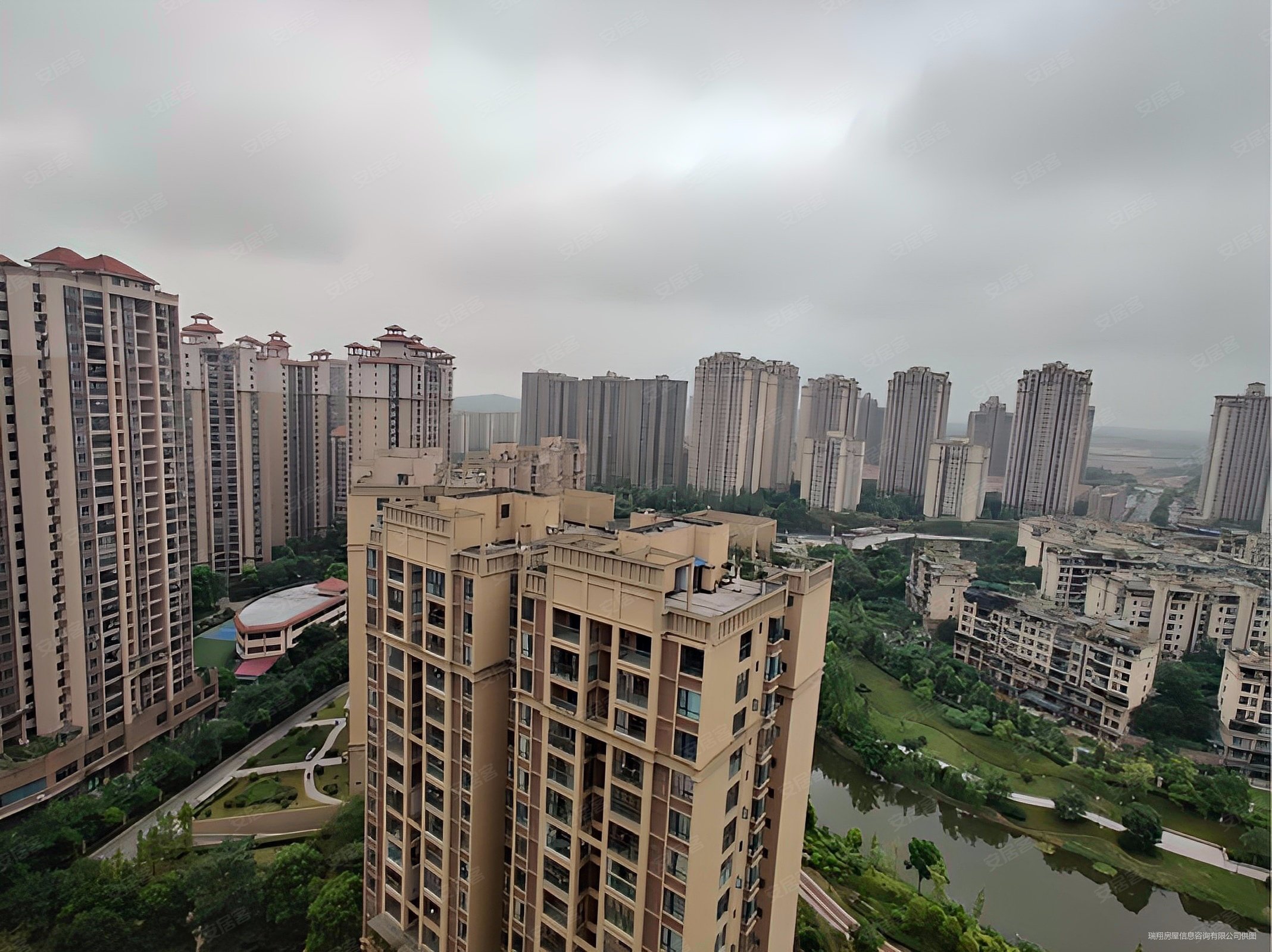 重庆房产网>重庆二手房>荣昌二手房>荣昌城区二手房>雍景湾>