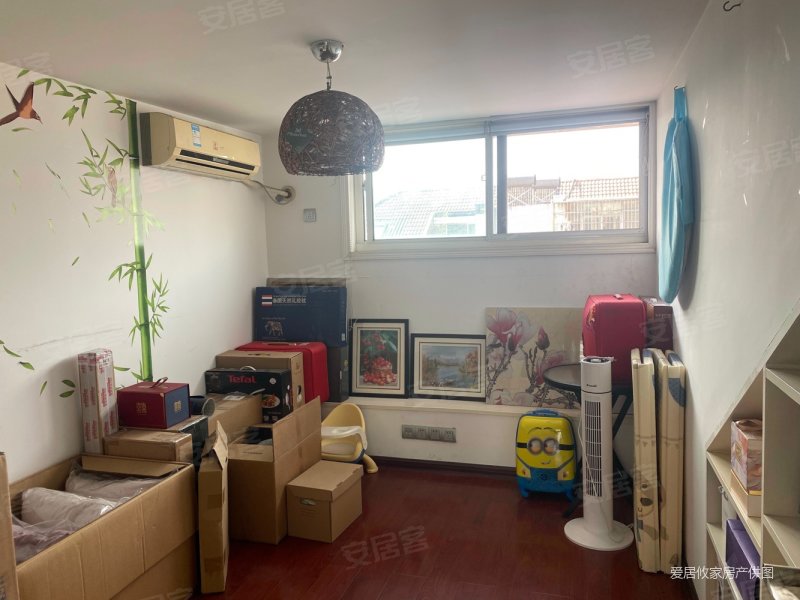 洪都花园密度低双卫格局顶加阁送面积多临地铁