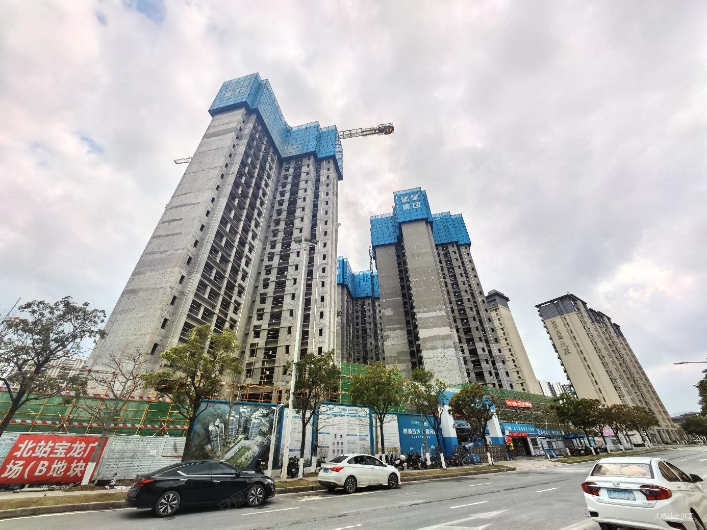 珠海北站精装准现楼来电享员工价接送看房美的宝龙城