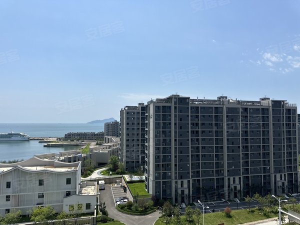 青岛黄岛东方影都灵山湾壹号一线海景套三中央空调出租密码锁随时看房