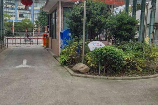 上海小区 杨浦小区 中原小区 城市庭园 城市庭园怎么样发布于2021年03