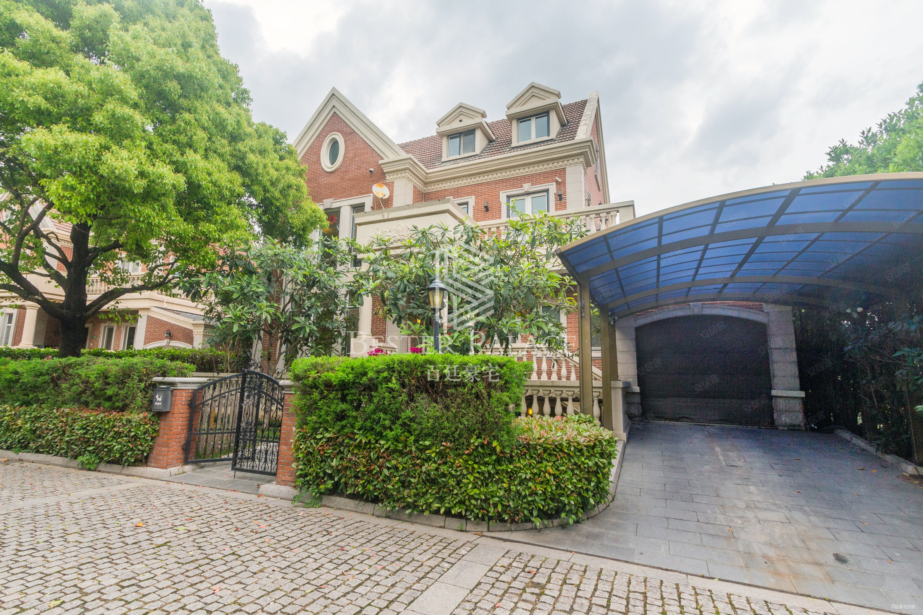 云间绿大地别墅