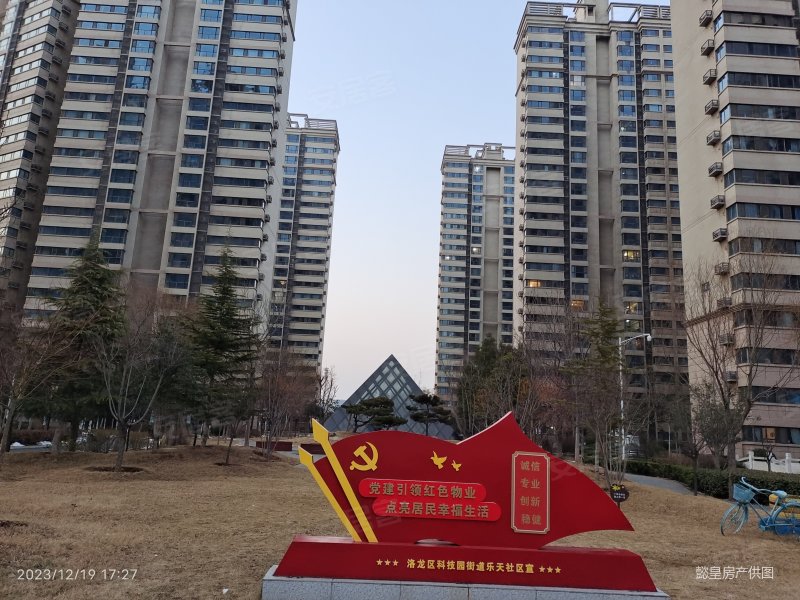 通透三室两卫户型,双瑞滨河花园二手房,158万,3室2厅,2卫,142.