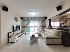 深圳布吉丹竹头近石芽岭站,紫郡3改4户型,送15平面积,采光通风好,全齐出租房源真实图片