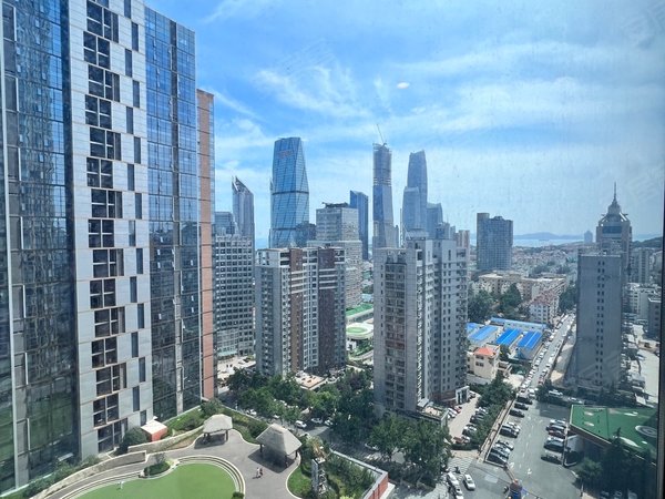 青岛市南湛山华润中心悦府(二期)华润悦府 精装套二 拎包入住 前排好