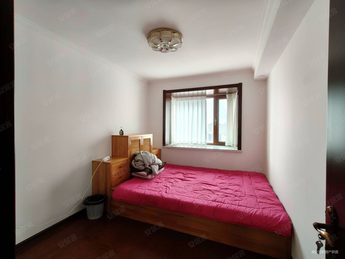 天籁新城3室2厅1卫118㎡南北91.8万