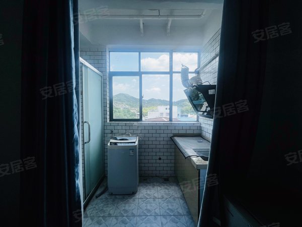 【多图】大学城创客小镇,大学城租房,大学城 5号线 可短租 山景单间