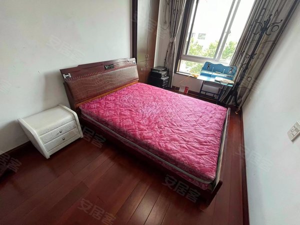 闻堰老街 三江花园精装三房 西边套