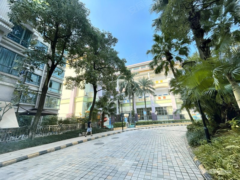 90新出,珠宝产业园下新天美地全新带装修三房两位,欢迎对比!