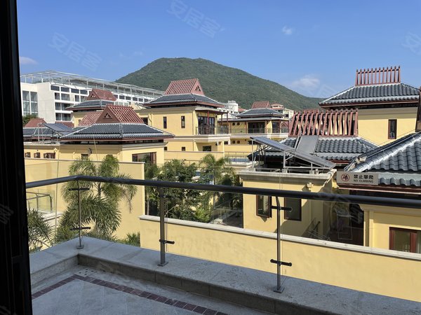 亚龙湾,豪装别墅,配私人管家出租房源真实图片