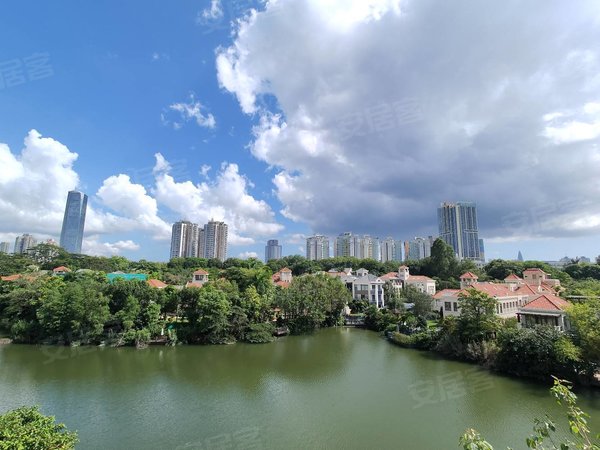 深圳南山华侨城波托菲诺纯水岸(一期别墅)纯水岸一期临湖别墅 精装修