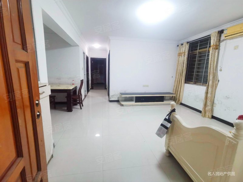 东莞房产网>东莞二手房>南城二手房>鸿福路口二手房>七宝一居>800_600