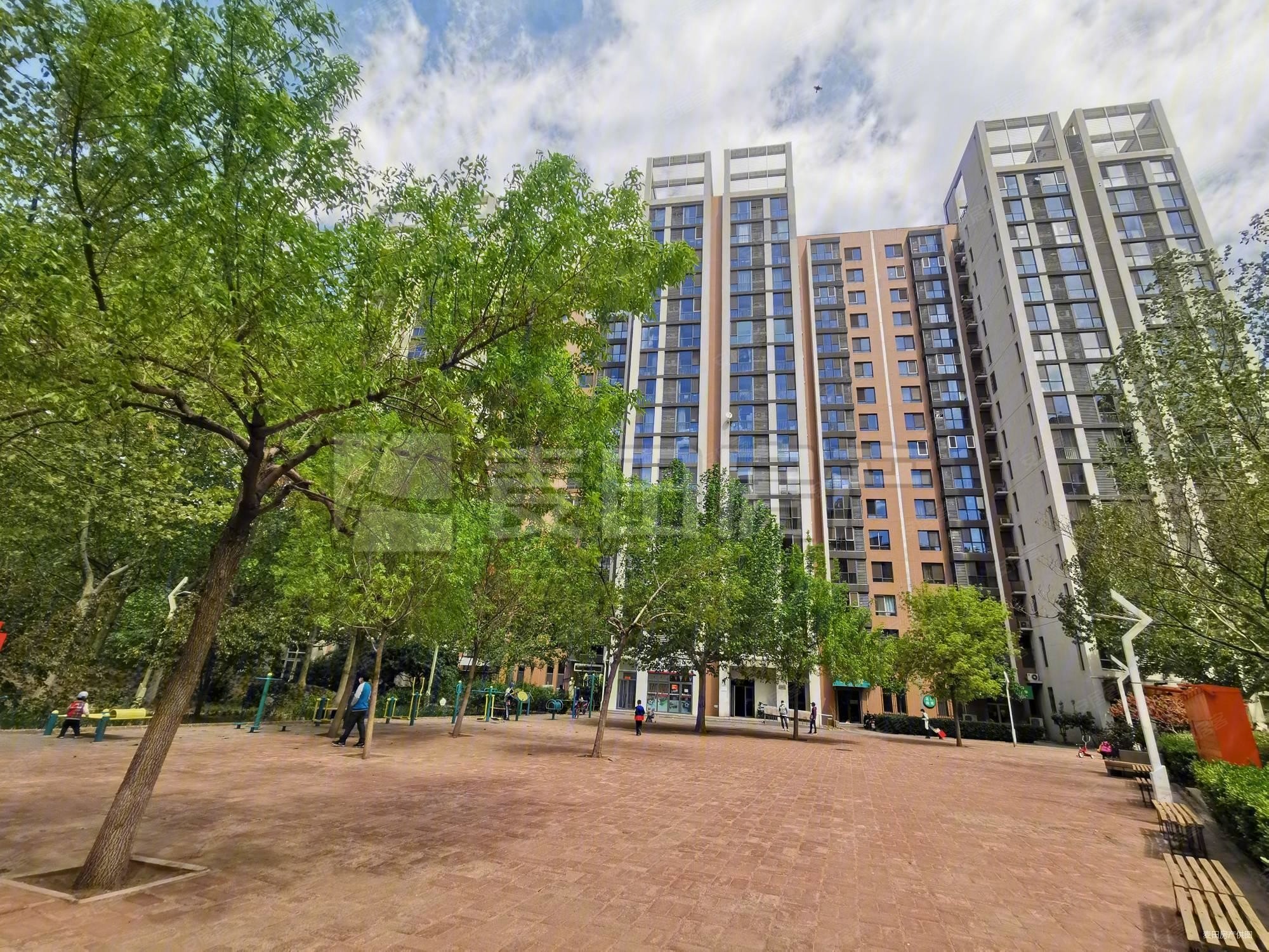 l朝青爆款青年汇佳园二期采光好大悦城6号线可聊