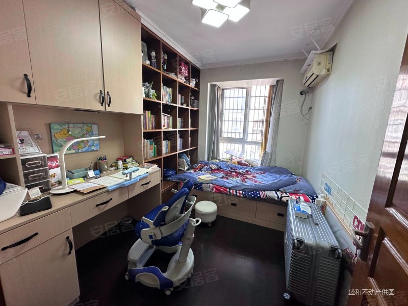 学府茗苑报175装修好双卫生间配套成熟商品住宅