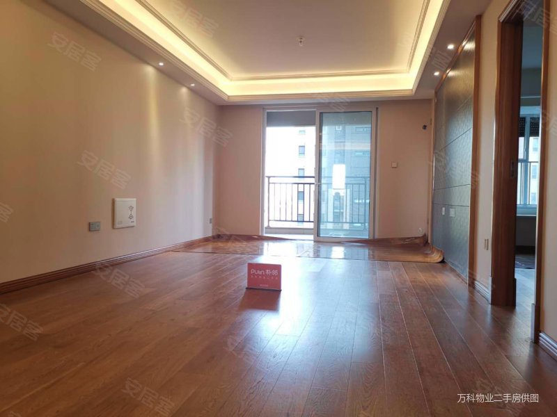 南京南站万科尚都荟有钥匙南北通透采光充足密码