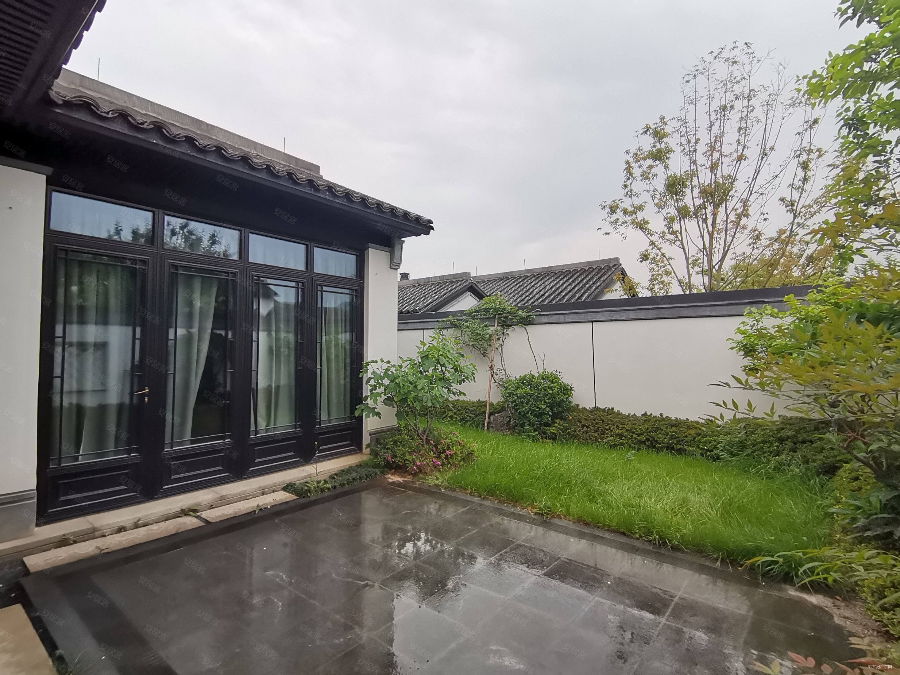 中式合院别墅带车位,大花园看房有钥匙价可谈,蓝城观云小镇(别墅)二手