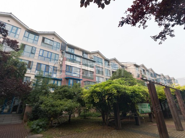 北京大兴亦庄大雄郁金香舍大雄郁金香舍 2室2厅1卫 精装修 92平 电梯