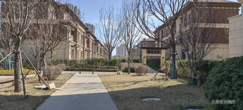 四叶草户型,世茂璀璨天城二手房,198万,4室2厅,2卫,140平米-青岛安居
