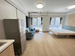 JINPIN公寓 4号线优选 房东自租 0中介 拎包及住