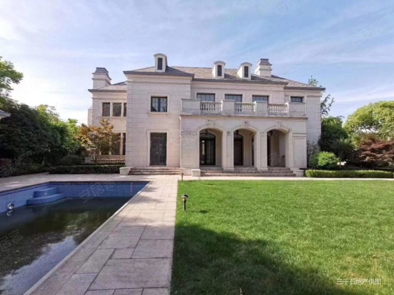 绿地海珀风华(别墅)4室2厅4卫272㎡南1400万