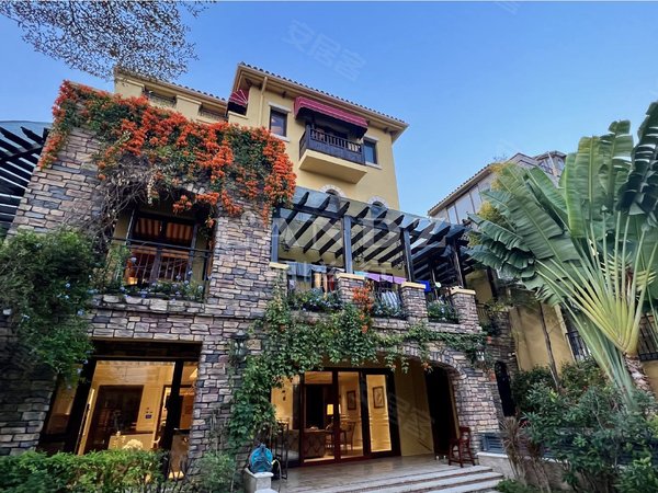 深圳宝安新安招商华侨城曦城三四期(别墅)美式风格精装独栋!