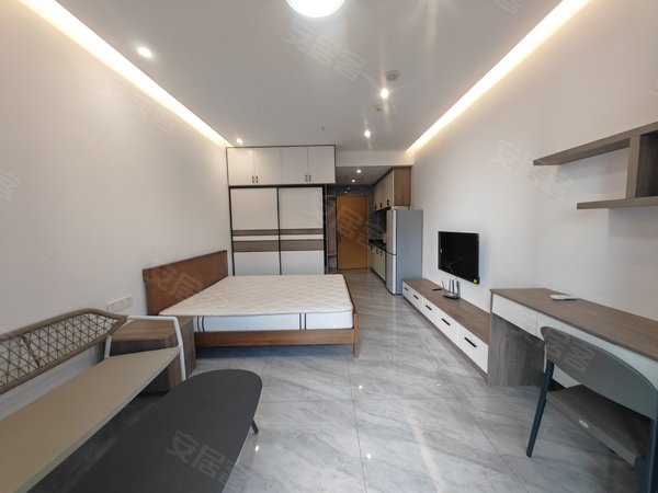 江门开平市三江开平东汇城(二期)东汇城电梯豪华装修拎包入住一房,.