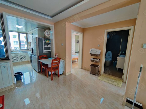 延边延吉铁南区海兰江花园铁南 封闭小区 电梯楼5楼 有空调 直饮机 两