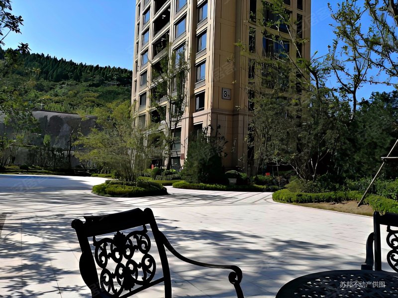 6楼(有车位地下室)位置安静 满二有钥匙诚心卖,历城绿城玉兰花园一期