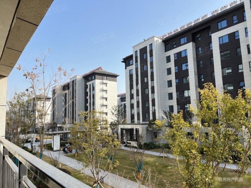 山南水北,生活宜居,梧桐公馆二手房,125万,3室2厅,2卫,107平米-徐州