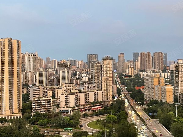 重庆渝北渝北黄泥磅银海大厦黄泥磅轻轨站附近,押一付一出租房源真实