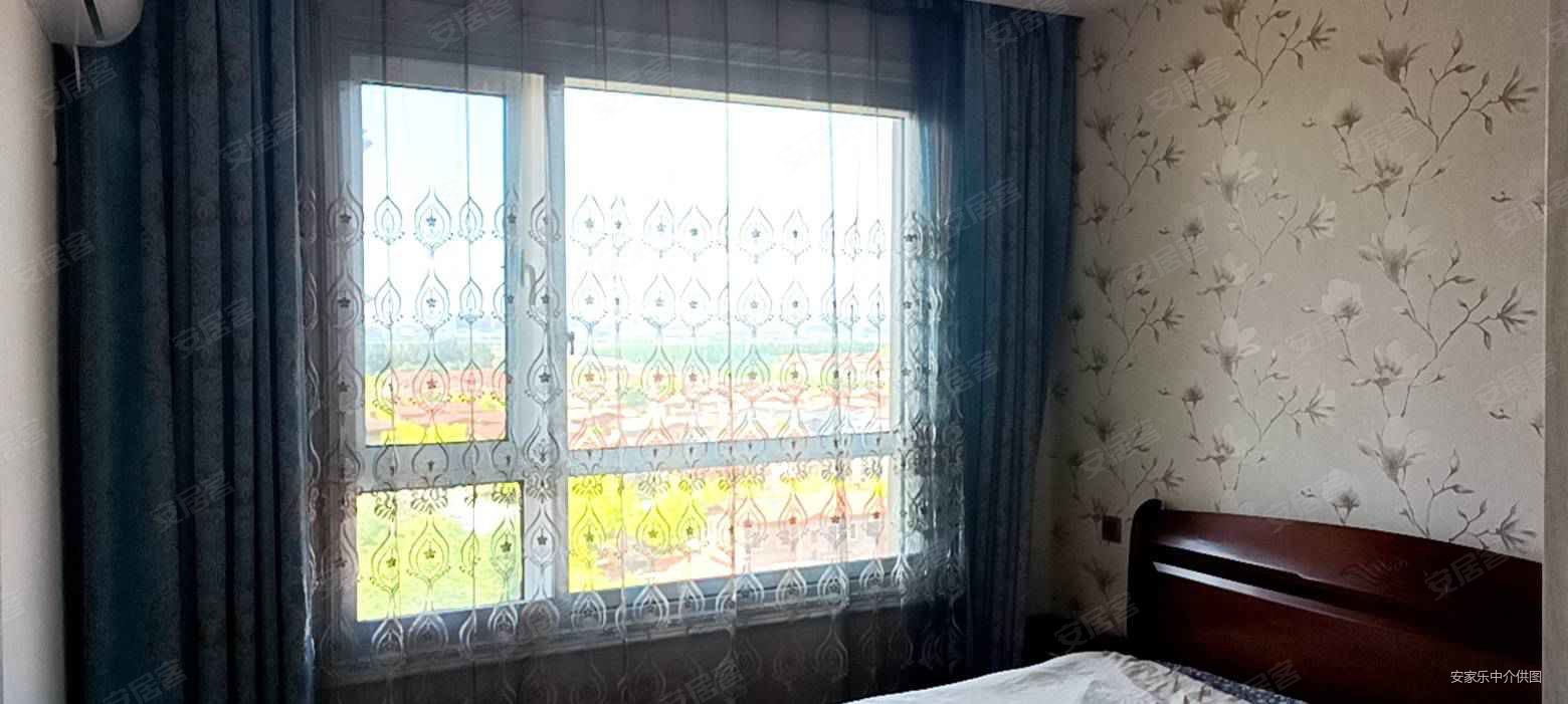 芭东海城3室1厅1卫94.59㎡南44.5万