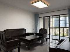 海口秀英西海岸新上房源！户型通透朝南三房 星茂商圈 市场旁边出租房源真实图片