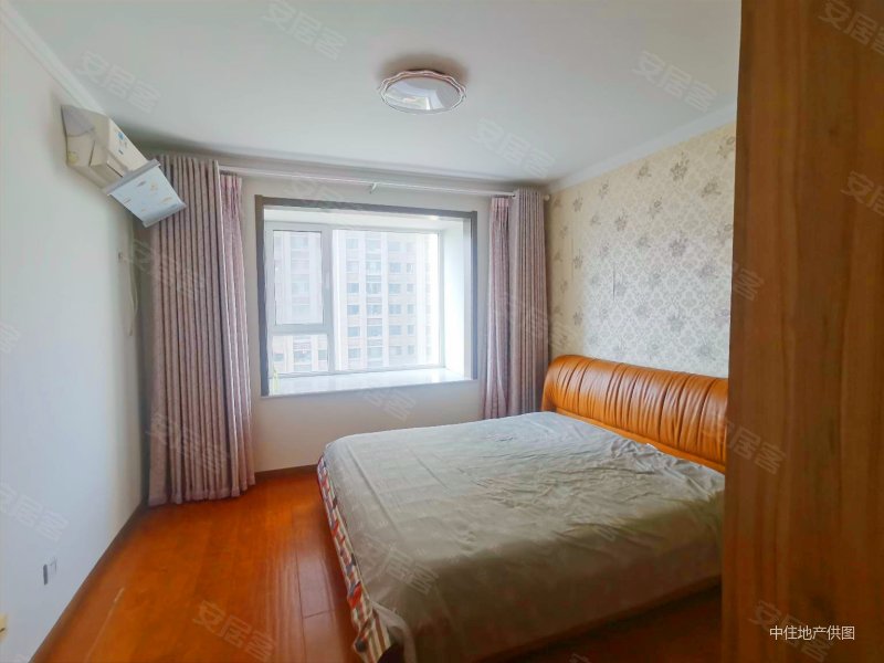 美林苑环境安静南北通透精装修送车位地下室价格可谈