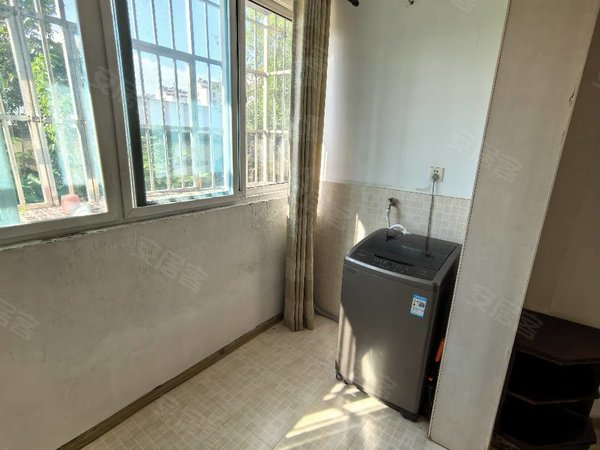 徐州鼓楼荆马河琵琶花园南区九里山地铁站清水湾旁琵琶花园一楼出租房源真实图片