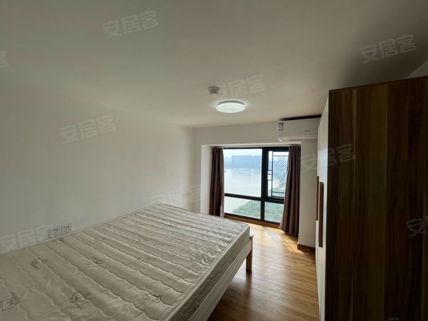 广州白云金沙洲创基广场创基广场 全新公寓出租 江景漂亮 采光好 随时