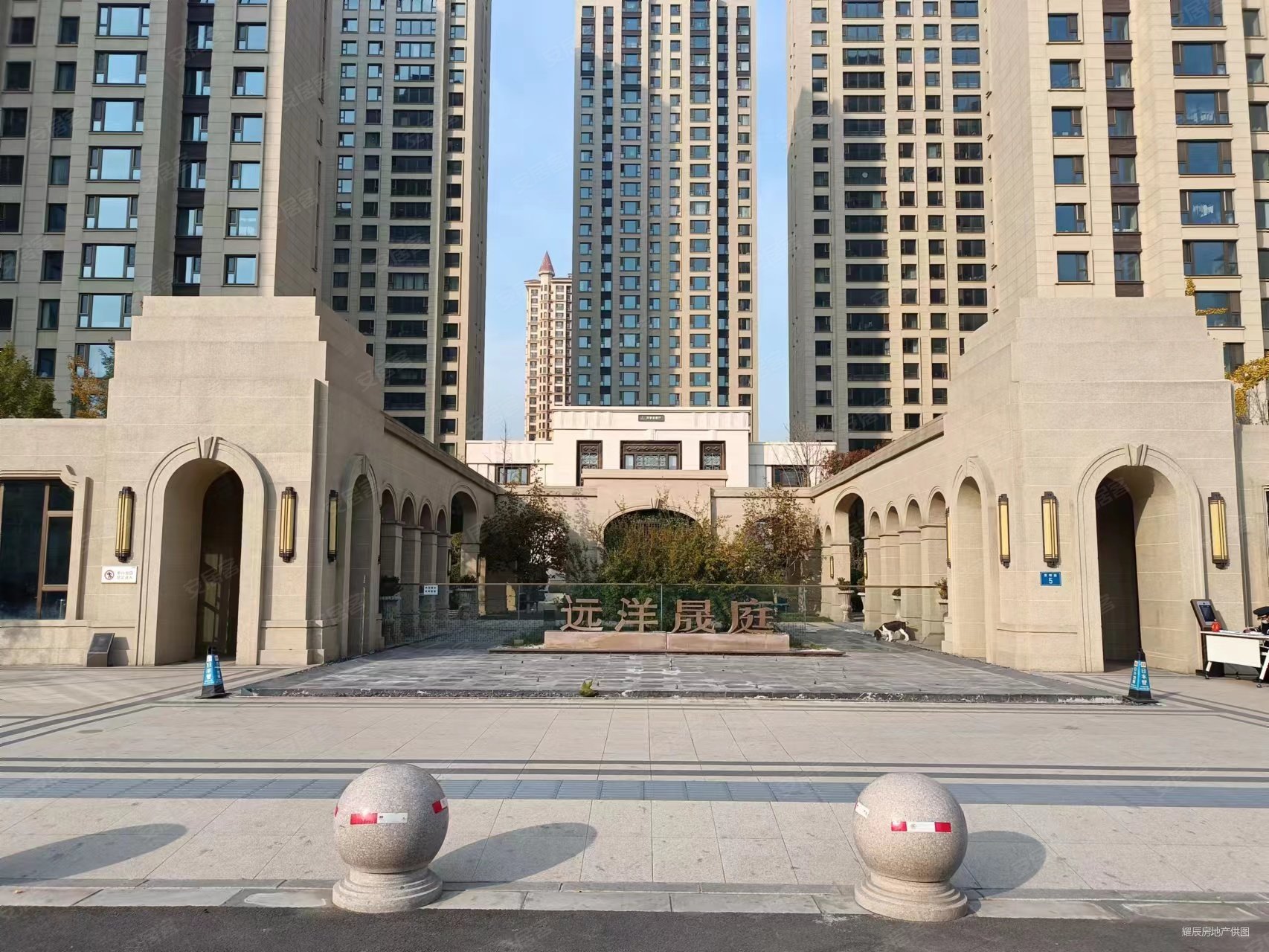 远洋晟庭精装三室可拎包入住南北通透户型方正有钥匙急售